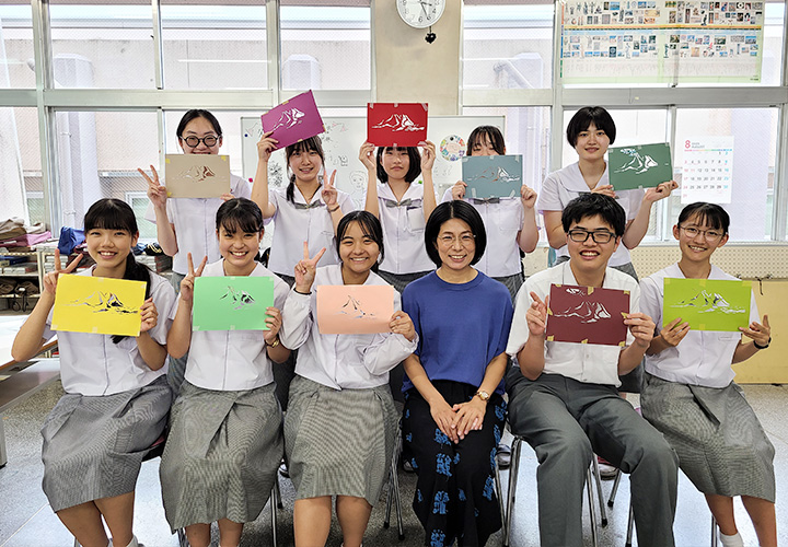 鹿児島県立鹿児島中央高等学校 美術部
